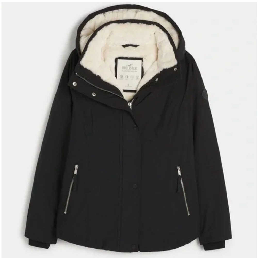 Hollister Women's Black Snow Jacket with Cream Lining